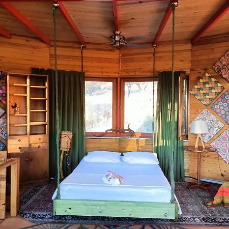Enchanting Unique House With Garden In Karaburun *